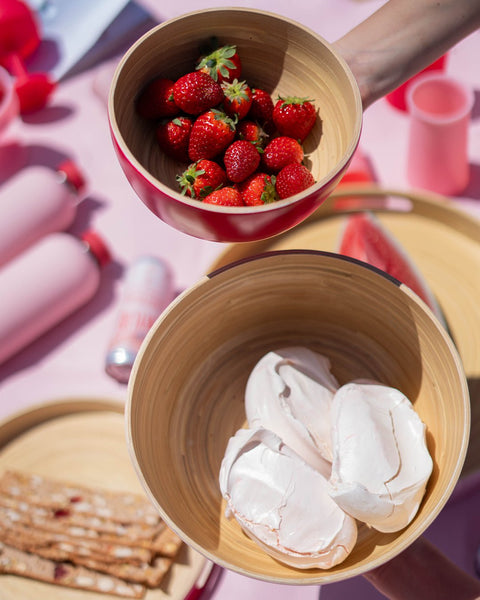 cherry + blush | bebb | biodegradable bamboo bowls - porter green | style + sustainability