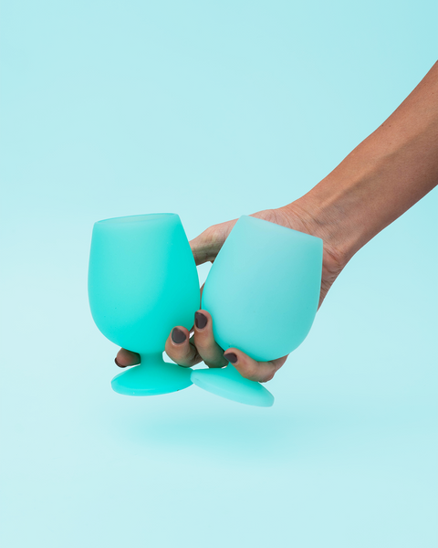 pavone | stemm | unbreakable silicone wine glasses | porter green, silicone wine glasses, unbreakable wine glasses, coloured wine glasses, picnic wine glasses, outdoor wine glasses