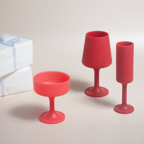 holiday cranberry | swepp | silicone unbreakable wine glasses - porter green | style + sustainability