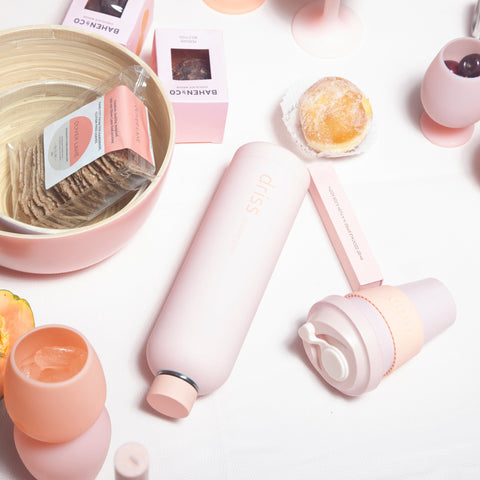 peach + petal | urbb | biodegradable bamboo coffee cup - porter green | style + sustainability