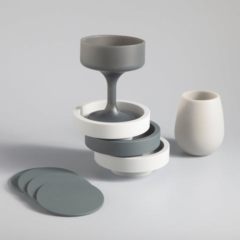 smoke + storm | mecc | silicone unbreakable cocktail glasses - porter green | style + sustainability