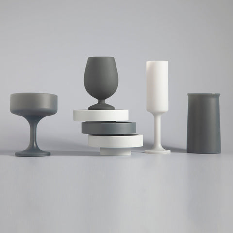 smoke + storm | stegg | silicone unbreakable highball glasses - porter green | style + sustainability